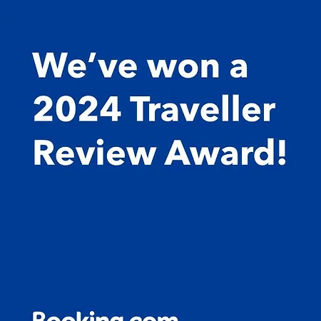 Precioso Apto. Con Vistas Al Mar Y Puesta De Sol דירה *