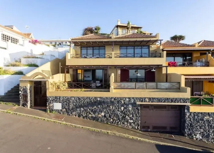 Precioso Apto. Con Vistas Al Mar Y Puesta De Sol شقة