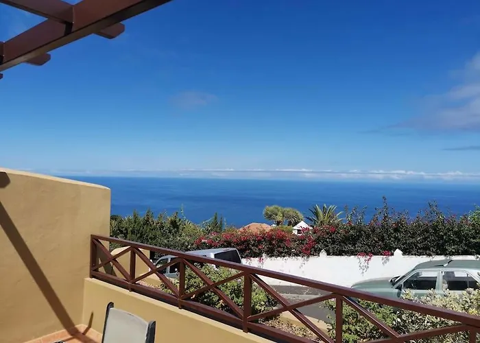 Precioso Apto. Con Vistas Al Mar Y Puesta De Sol